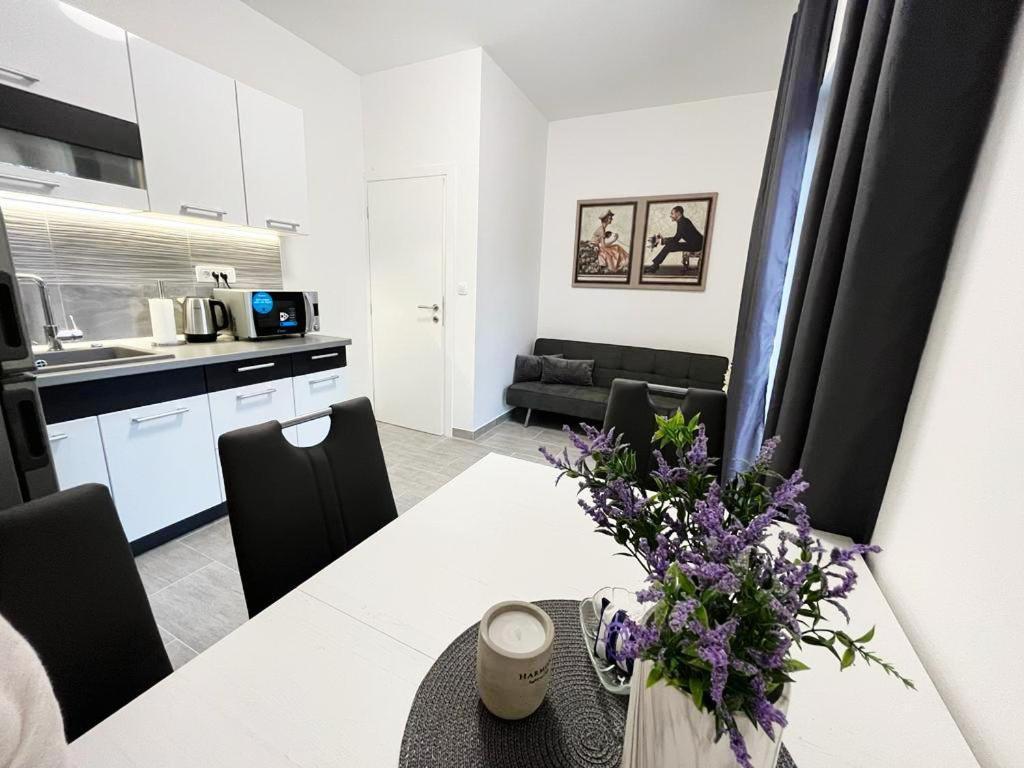 Apartments T&T Trogir Buitenkant foto